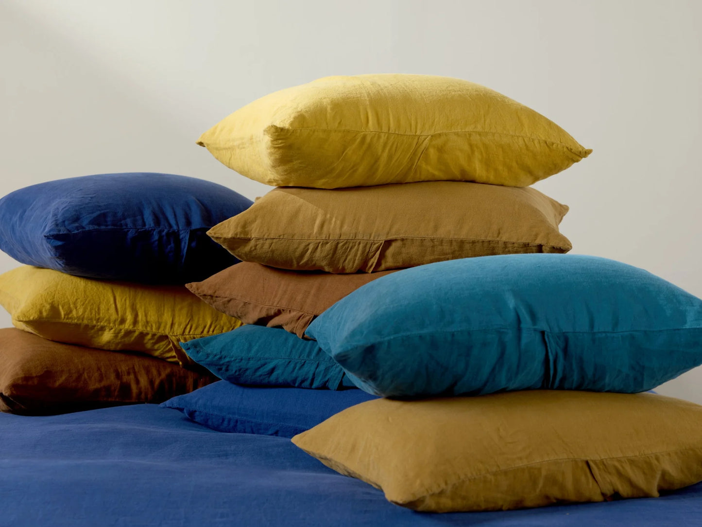 Tobacco Linen Pillowcase Set